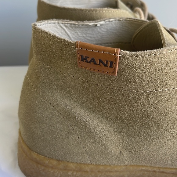 Karl Kani Y2K Chukka Desert Leather Boots Delaney Men’s Tan Size 8.5 - Picture 2 of 13